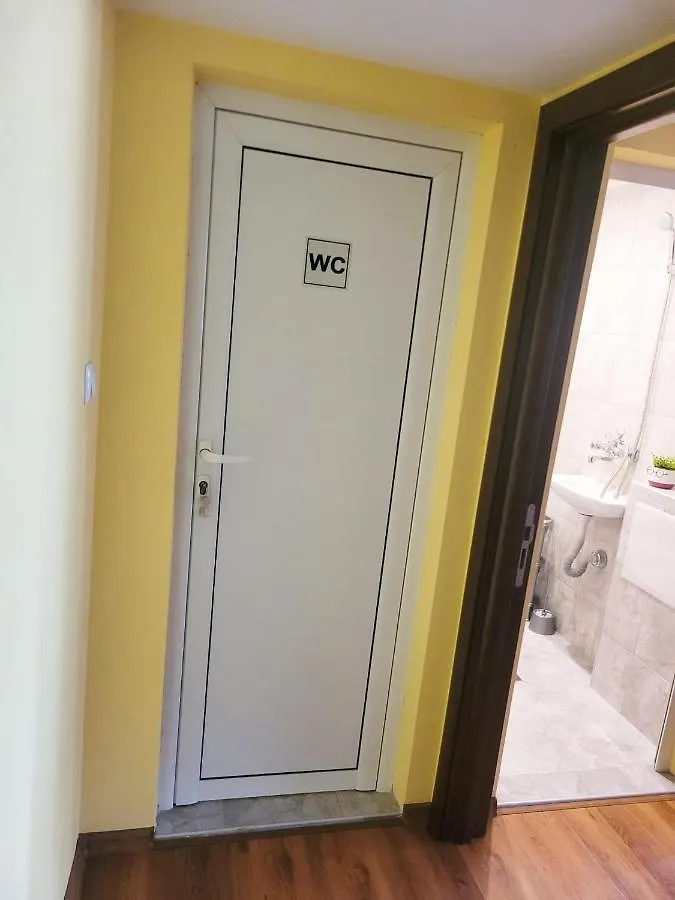 Hostel Roma Warna