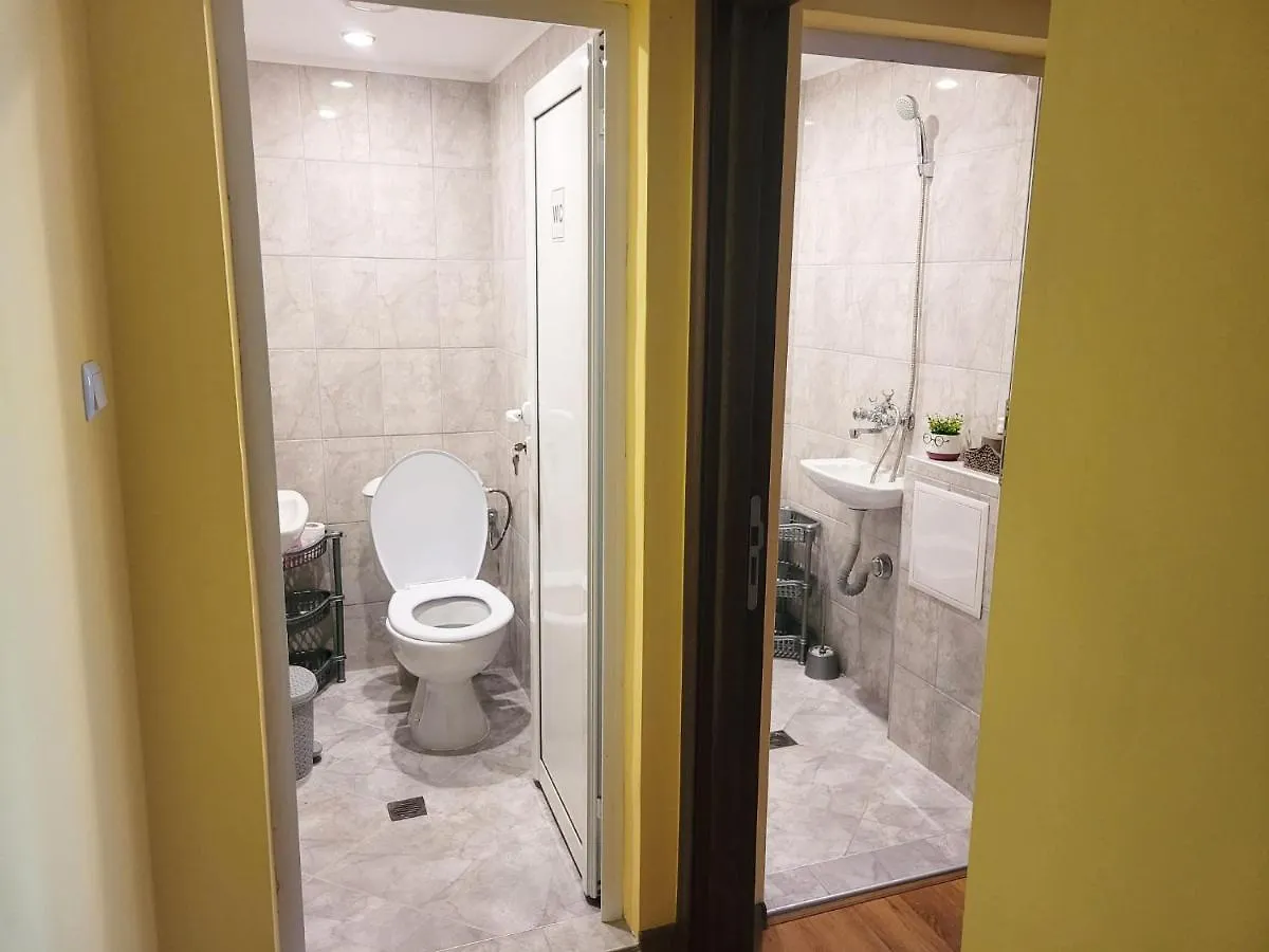Hostel Roma Warna