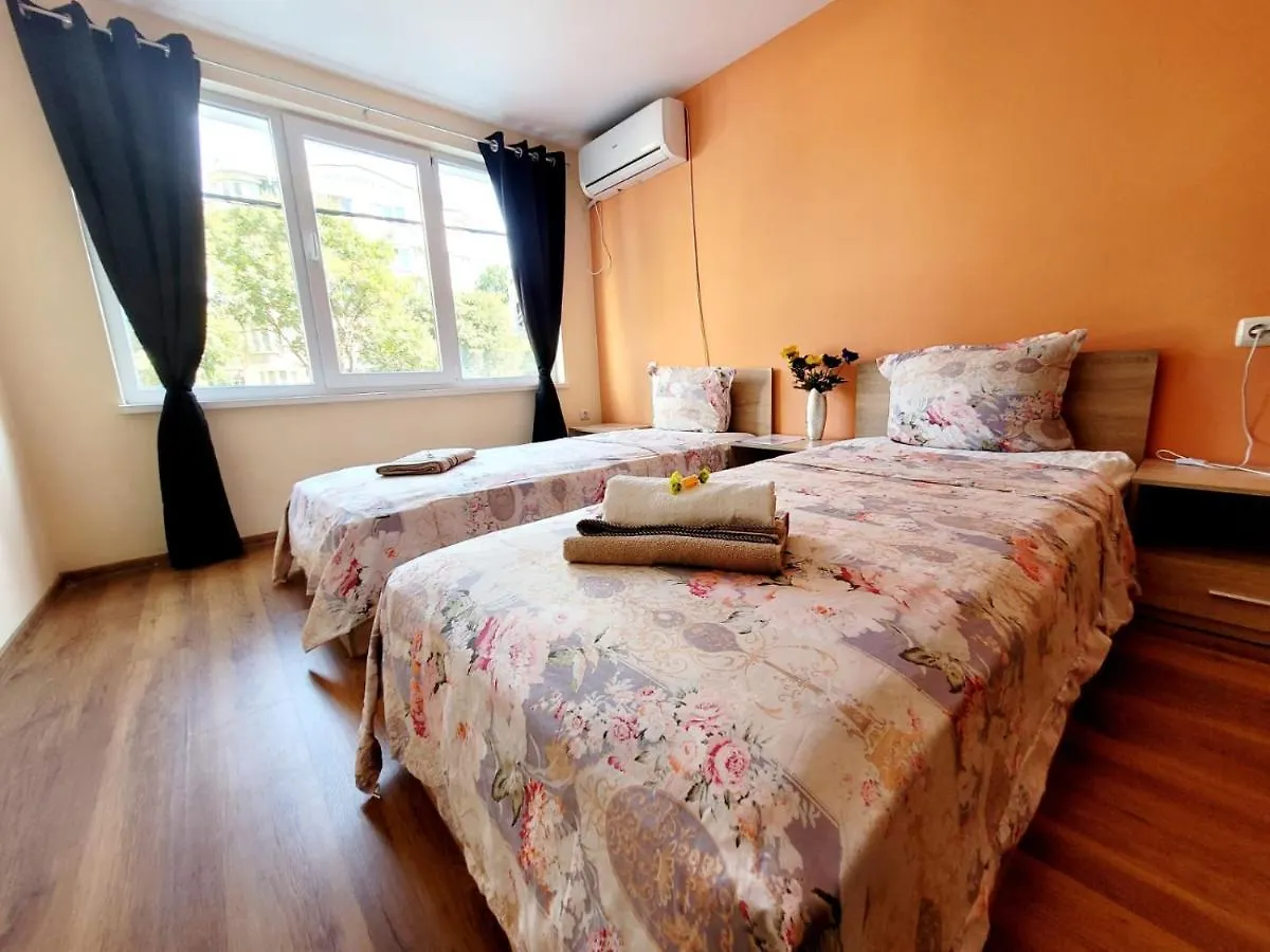 Roma Hostel Varna